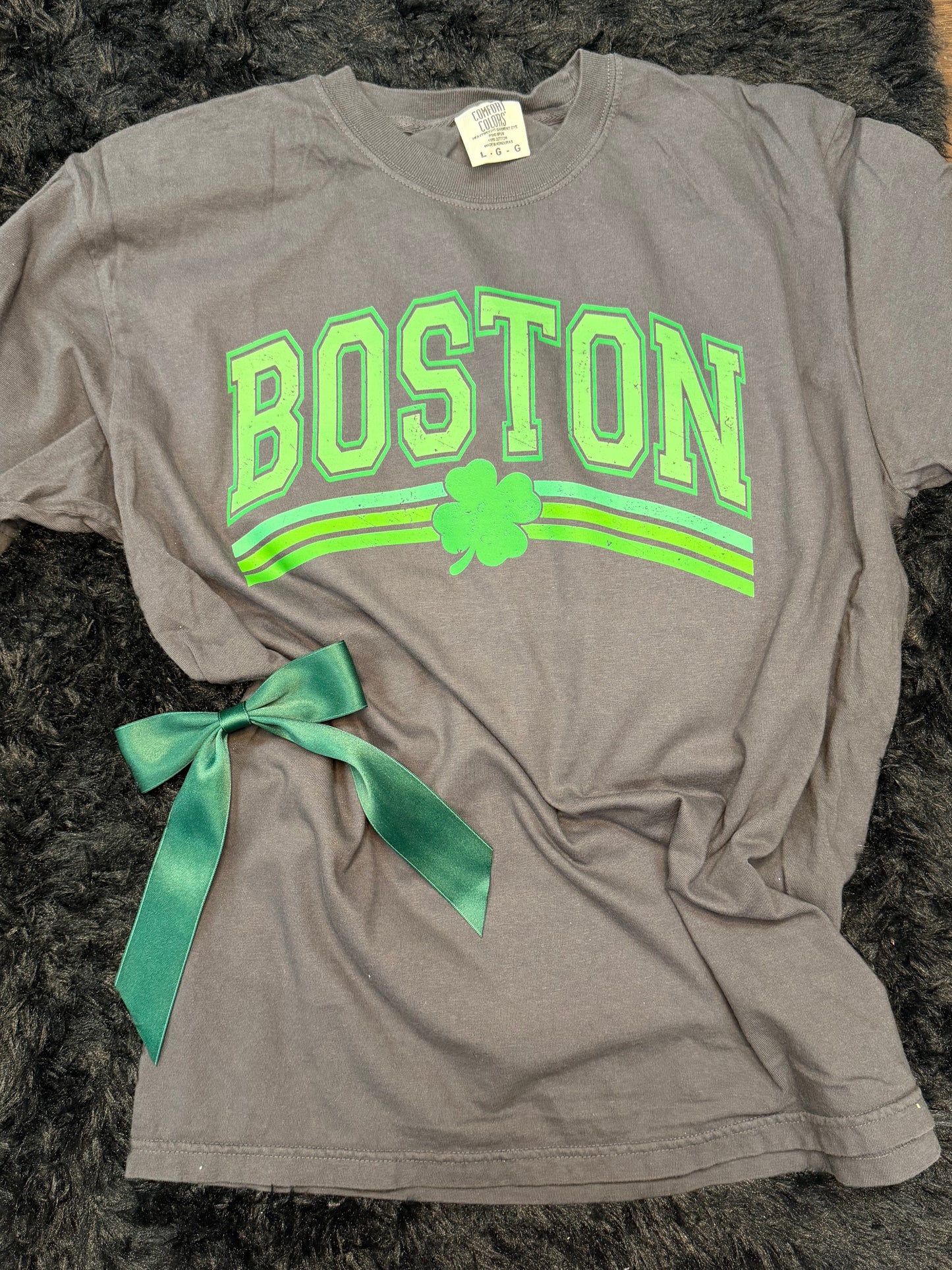 Boston Clover Graphite T-shirt