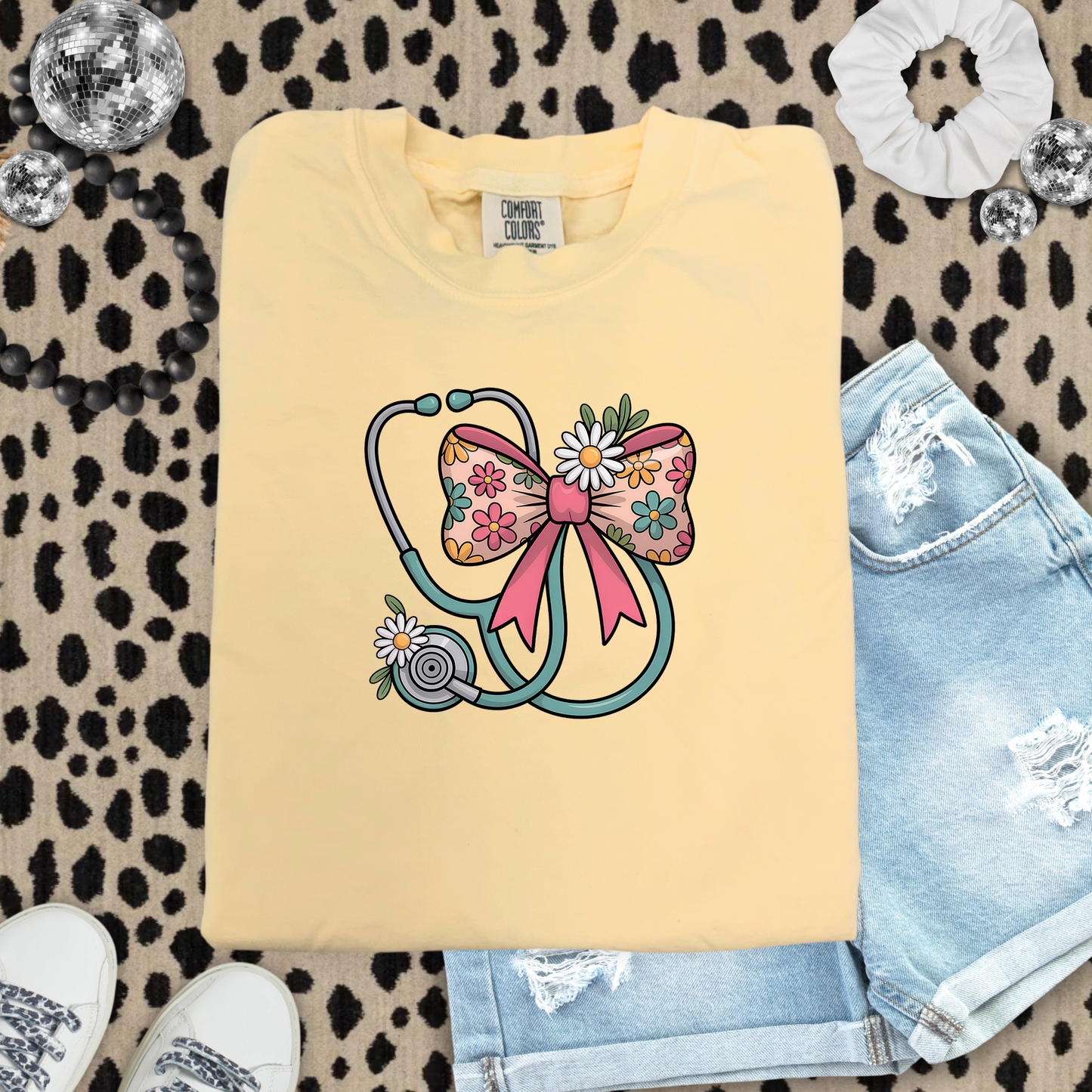 Daisy Stethoscope Butter Tshirt