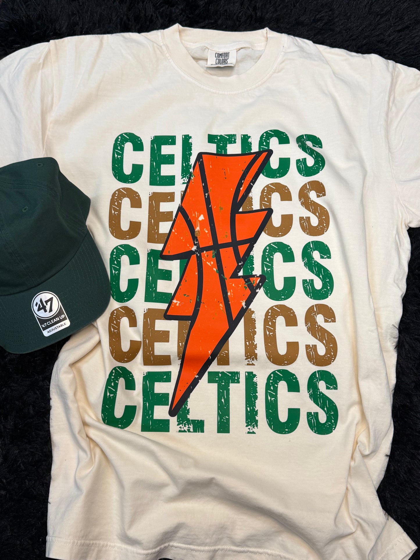 Celtics Bolt Ivory T-shirt