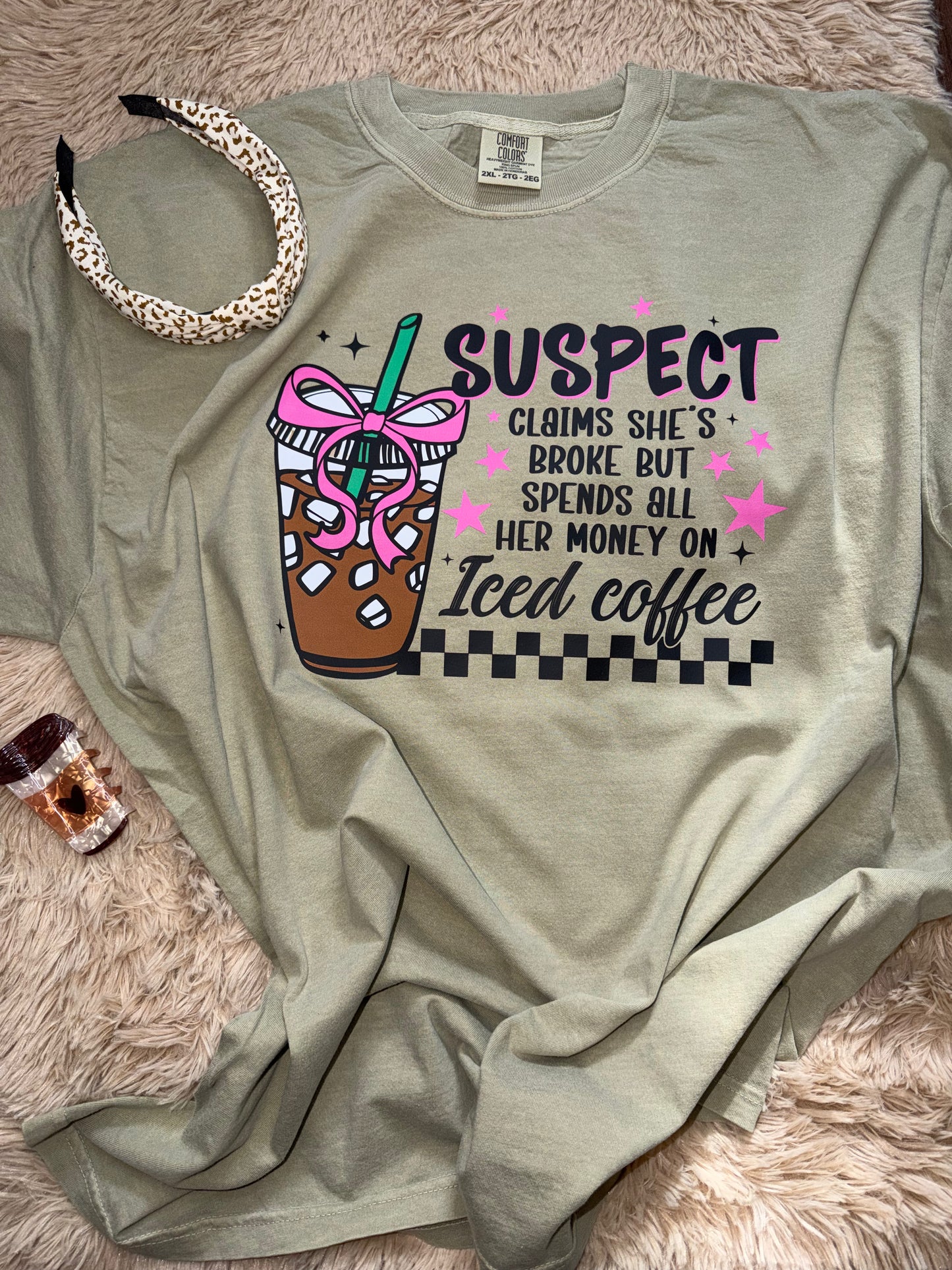 Suspect claims Khaki Tshirt