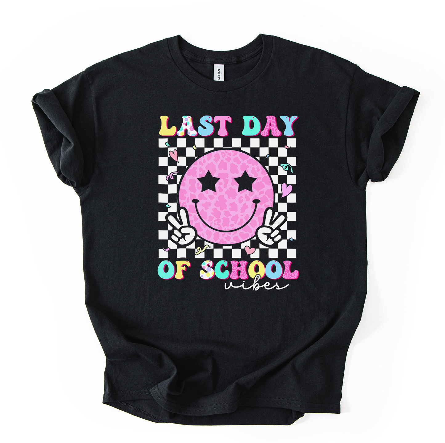 Last day of school vibes Youth Black Gildan Tshirt