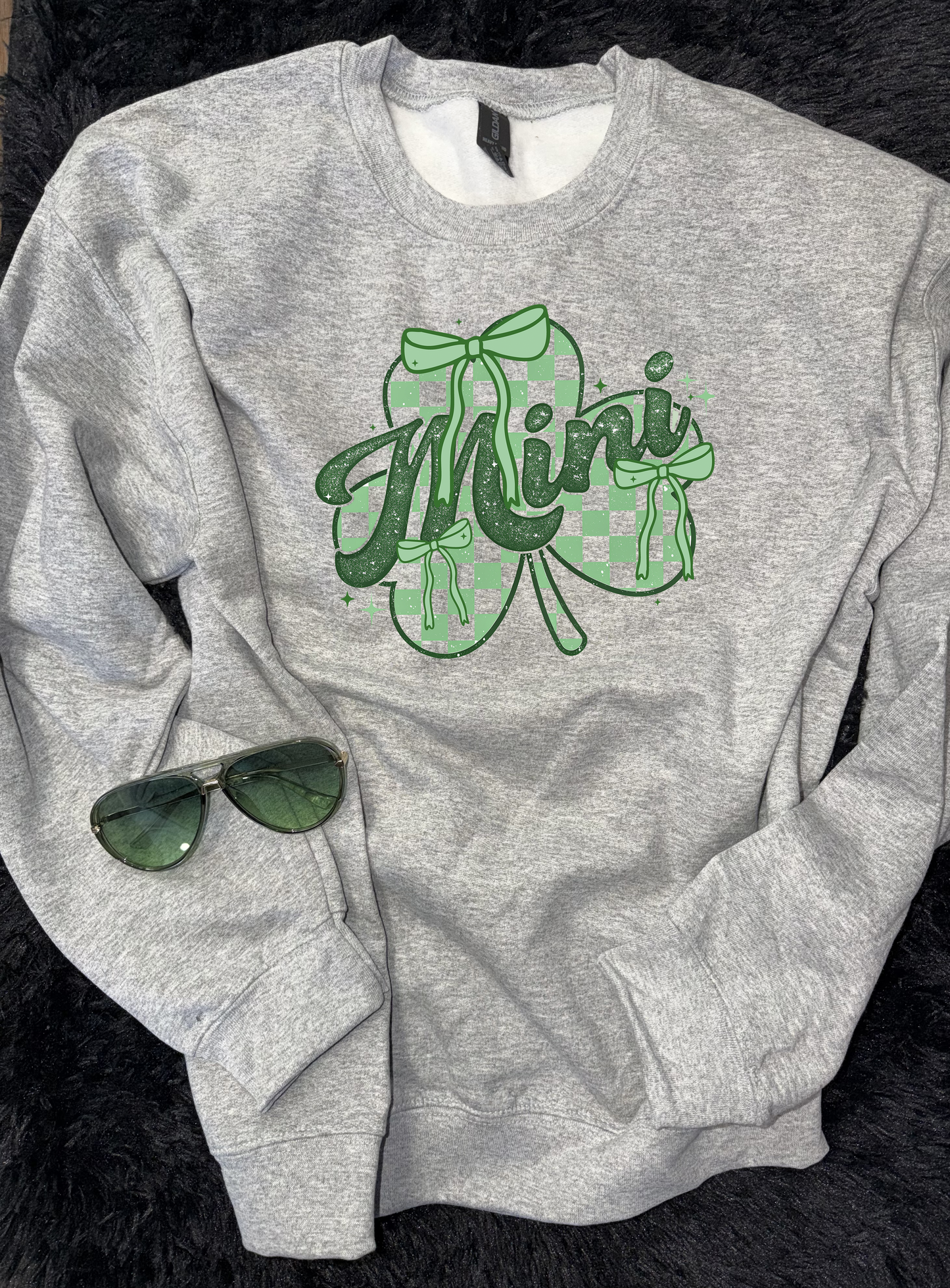 Mini Unisex Adult Gildan Crew Sweatshirt